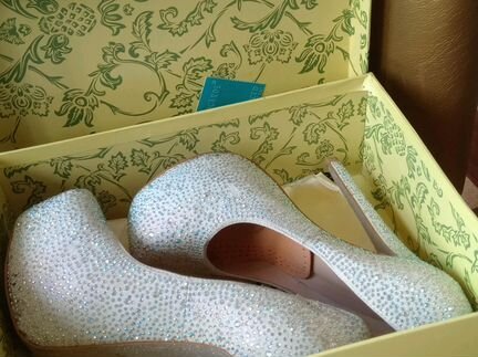 Туфли, лабутены