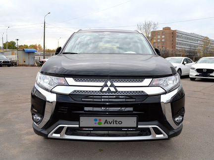 Mitsubishi Outlander 2.0 CVT, 2020
