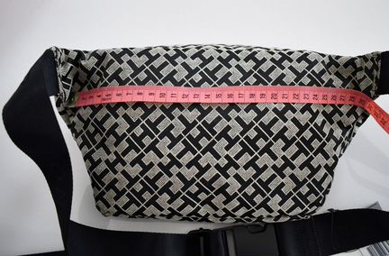 Поясная сумка-кроссбоди Tommy Hilfiger. Оригинал