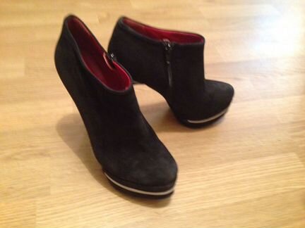 Продается обувь почти новая