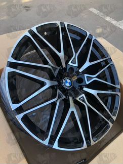 Литые диски на BMW X5 x6 R22