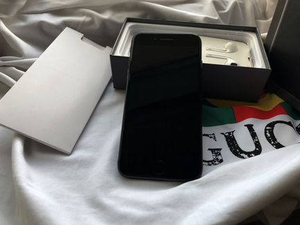 iPhone 8 64 Гб Space Gray