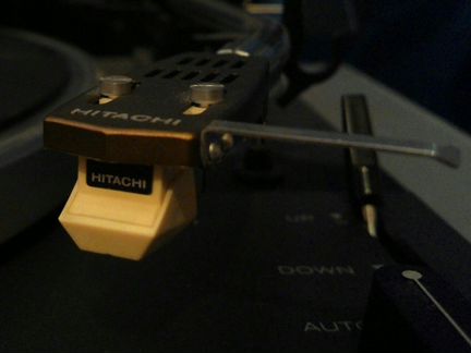 Хэд шел-Hitachi-для винила