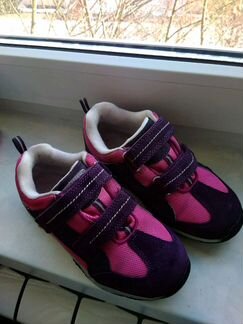 Кроссовки Лесси