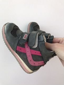 Кроссовки 21 размер