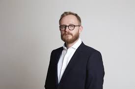 Василий Эсманов Курс Коммуникация брендов