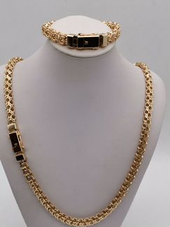 Золотая цепь и золотой браслет