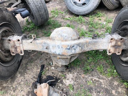 Isuzu nqr71.nqr75 задний мост б.у