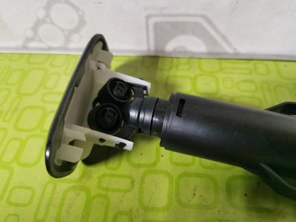 Форсунка омывателя фар левая Ford Kuga 2 2013-2018