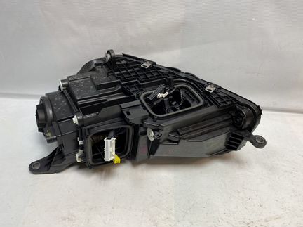 Фара правая Mercedes W167 GLE 167
