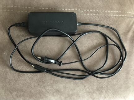 Зарядное устройство для электросамоката Ninebot ES