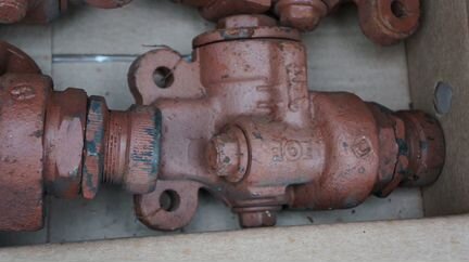 Редуктор крана машиниста 348-2 (348.002)