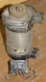 Генератор от Ikarus 28V/70A