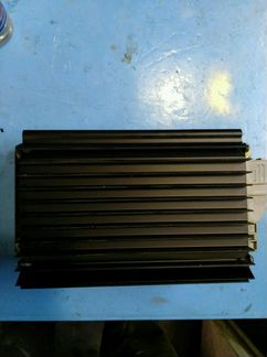 Мерседес 210 усилитель bose 2108200389