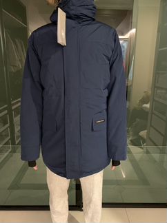Пуховик Canada goose