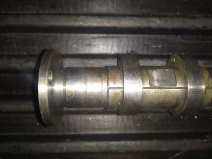 Распредвал выпускной Ssangyong Kyron D20DT