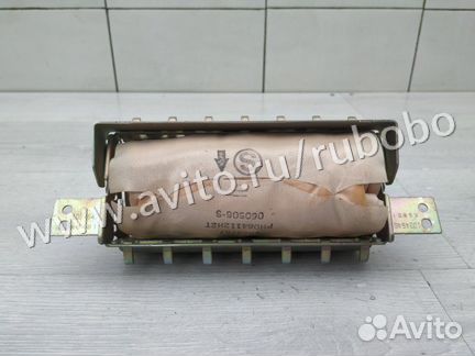 Подушка в торпедо Infiniti M35X Y50 VQ35 2006