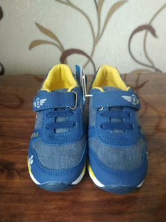 Кросовочки для мальчика