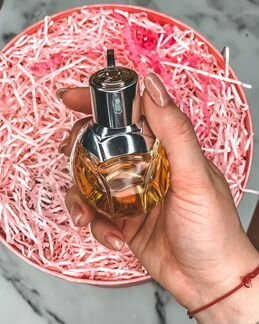 Azzarro wanted girl parfum парфюм аззарро вантед