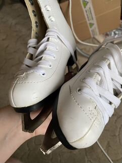 Коньки фигурные детские