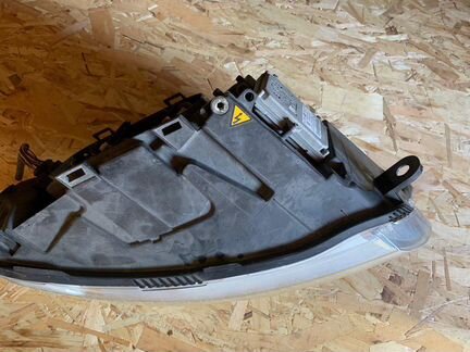 Фара Audi A6 4F/C6 2006г