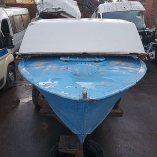 Моторная лодка Прогресс
