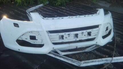 Передний бампер Ford Kuga II оригинал