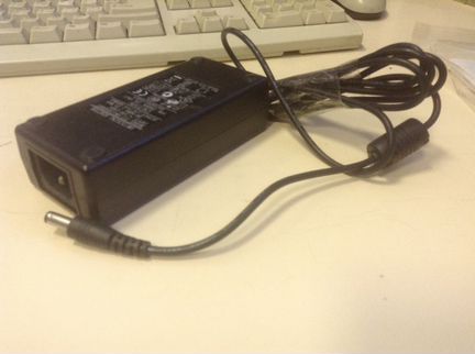 Блок питания видеонаблюдения 12 вольт, 5А 5,1 мм