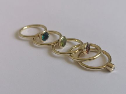 Сет из 5 золотых колец