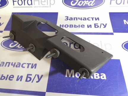 Кронштейн крепления заднего бампера правый Ford