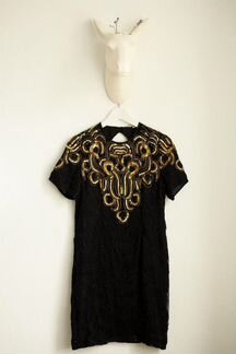 Вечернее платье в пайетках