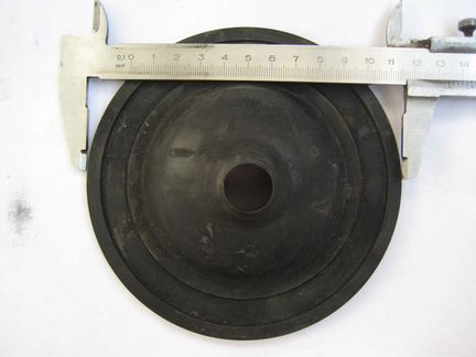 Новый резиновый пыльник рычага кпп Газ-69