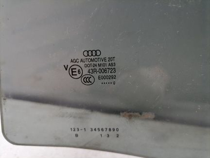 Стекло заднее левое Audi Q5 3.2 FSI 2010