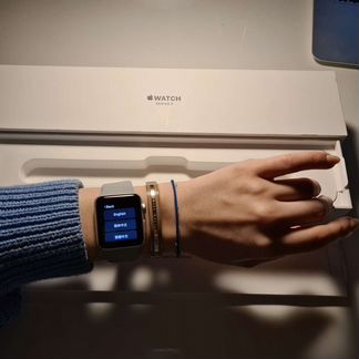 Часы Apple Watch 3