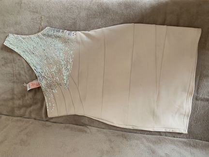 Платье в облипку