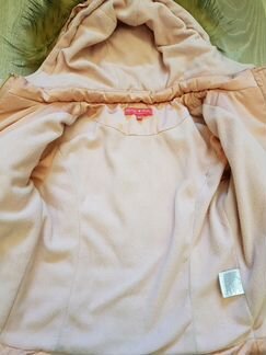 Куртка на девочку 4-6лет демисезон