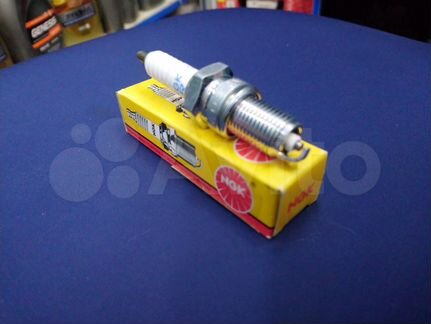 Свеча зажигания