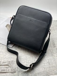 Мессенджер Brioni