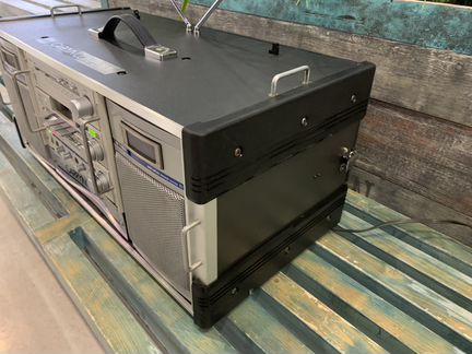 Муз система aiwa carryin compo cs-5